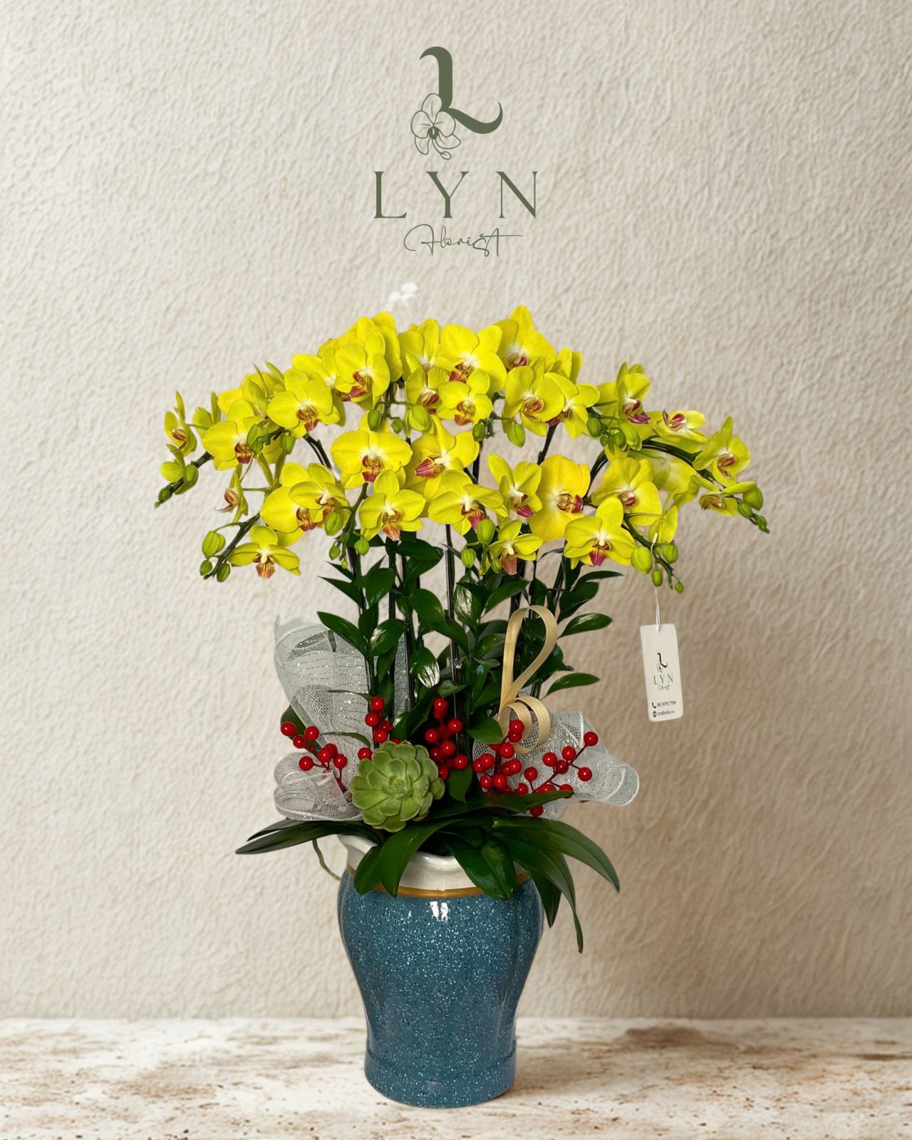 Chậu Hoa Lan Vàng A42